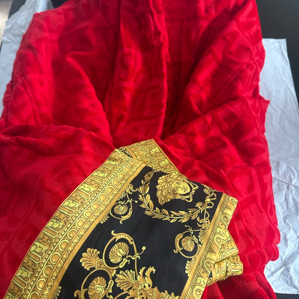 Versace Red and Gold Patterned Robe - Picture 4 of 6
